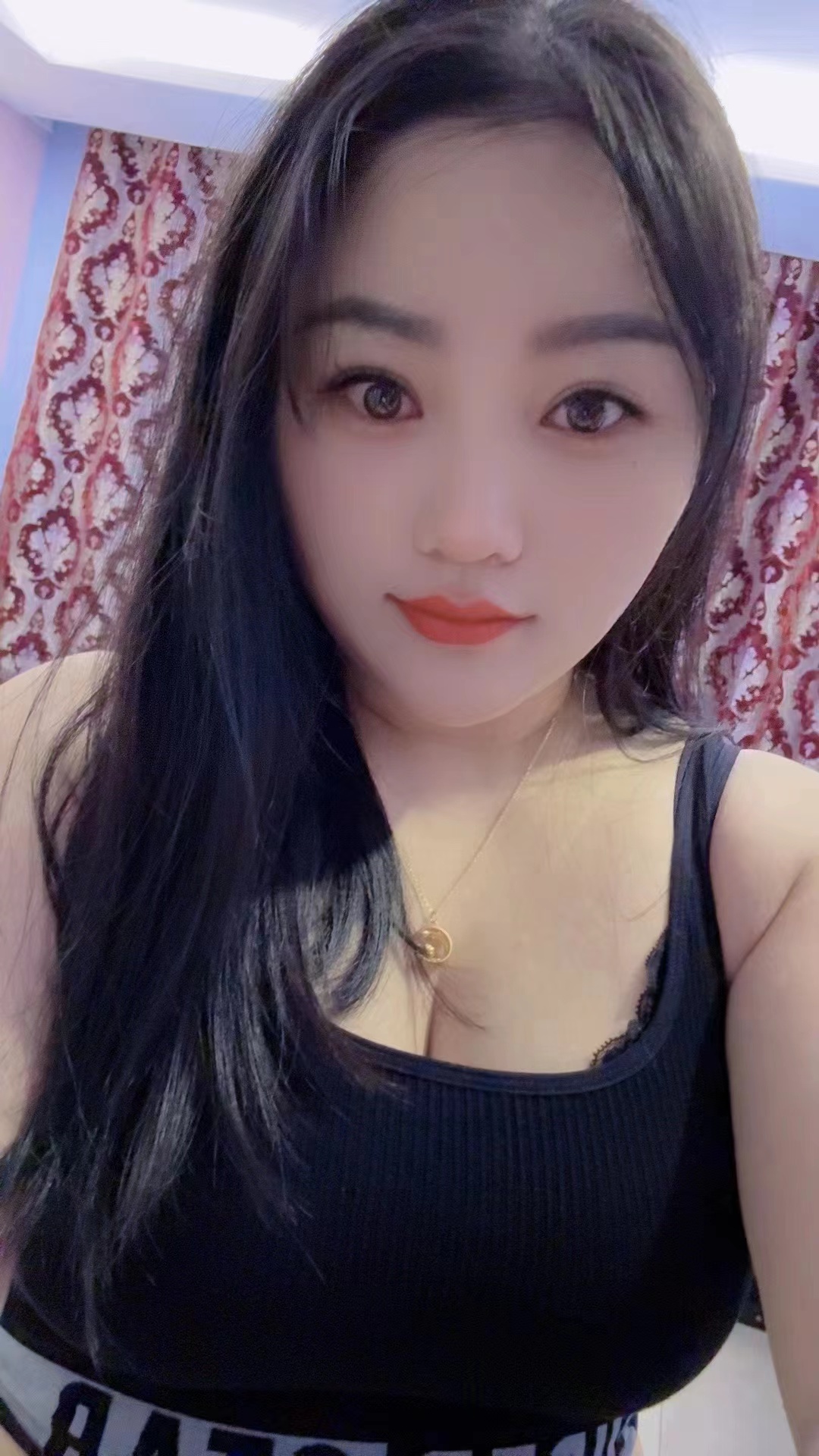 长宁惹火诱人七七