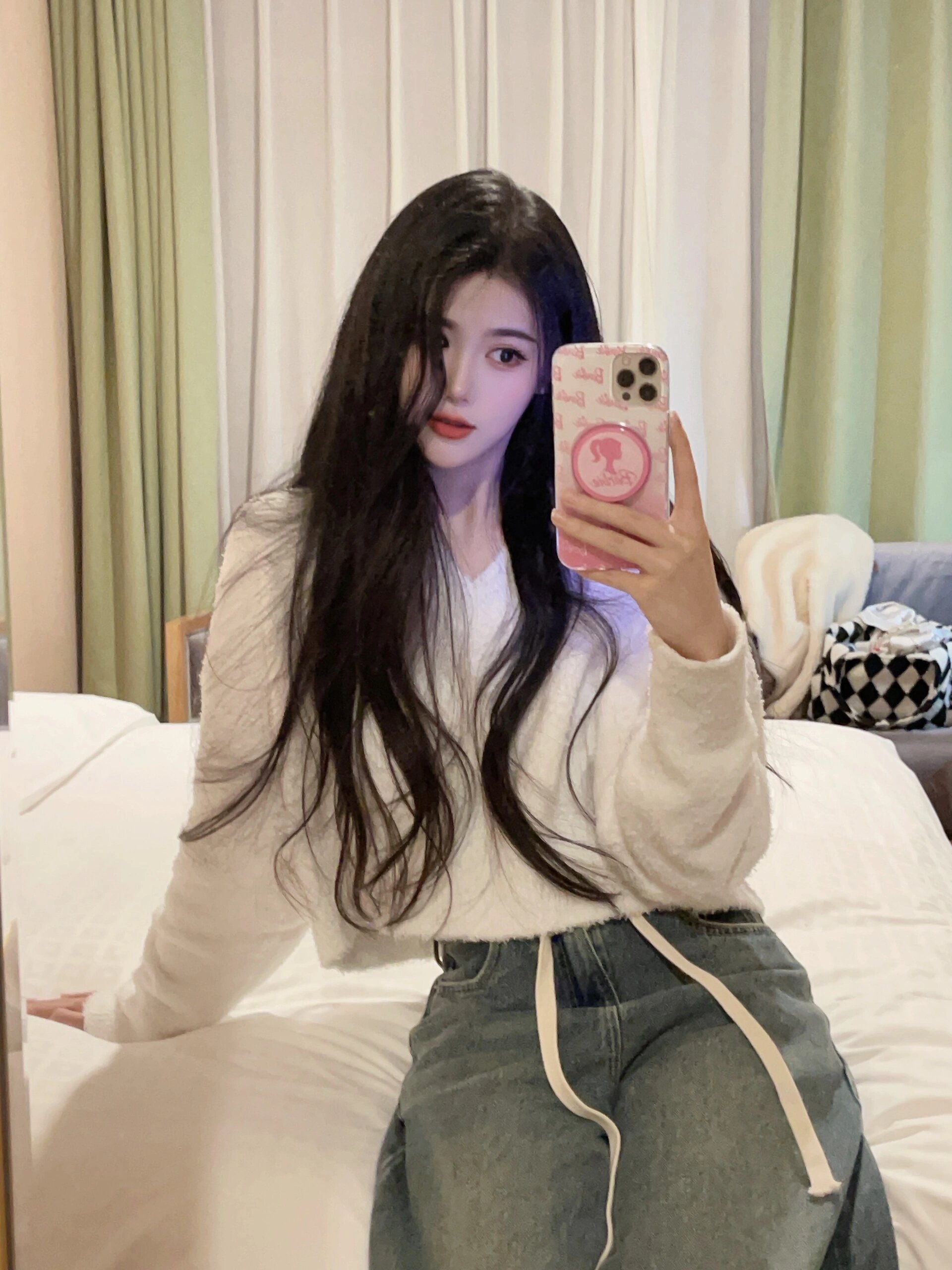 妹子自己偶尔兼职