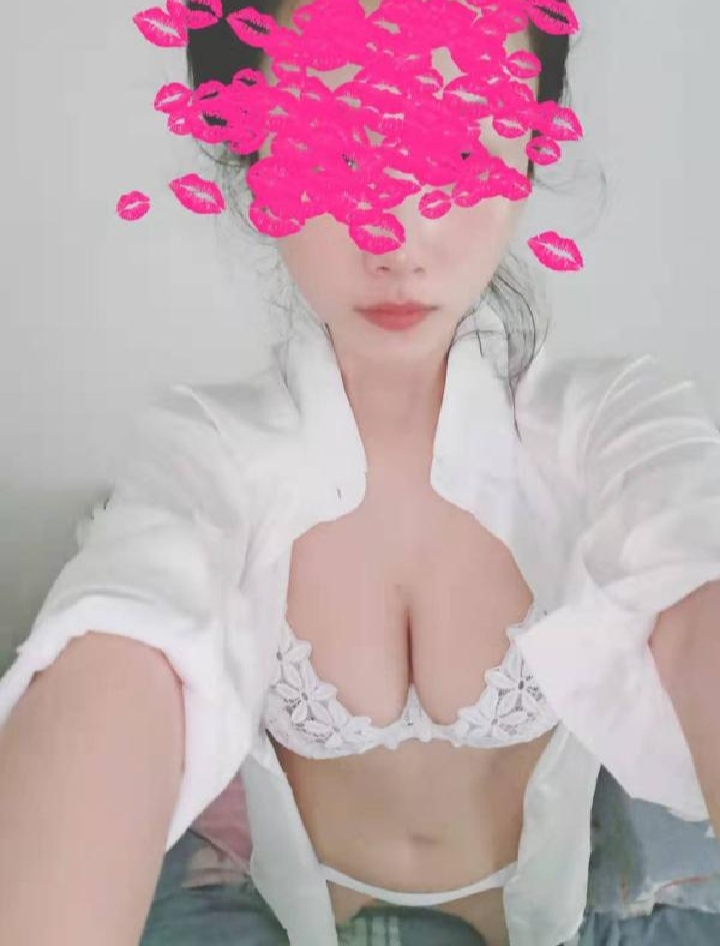 铁西火辣诱人大咪咪朵朵