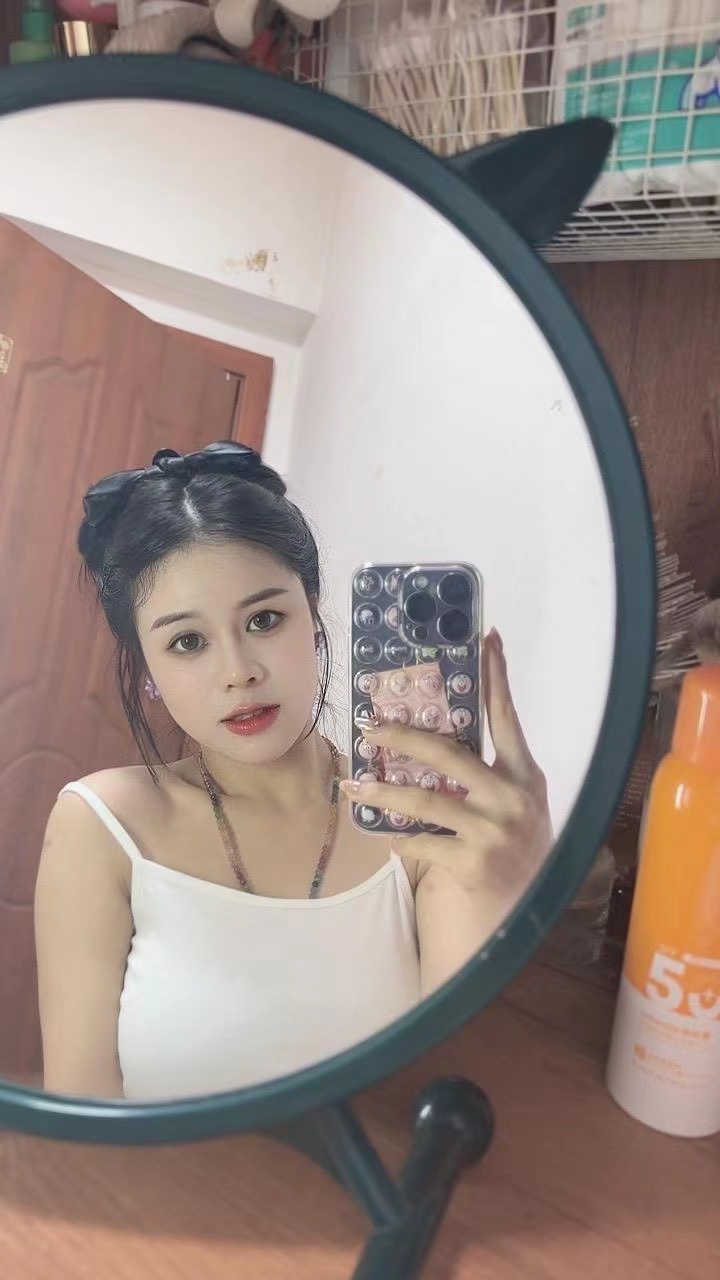 花样湿床会喷水的小Sao货