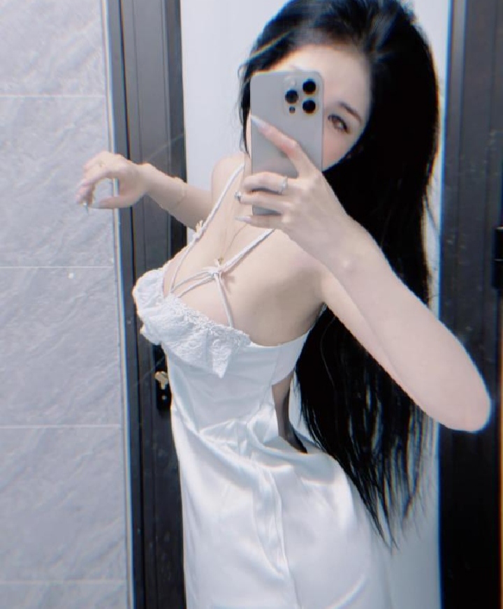 罗湖火辣身材小少妇