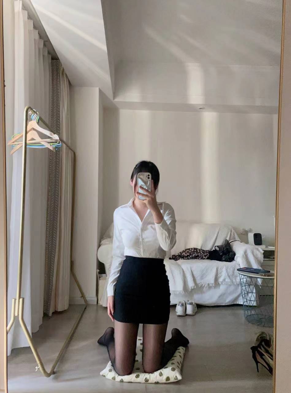 福田气质小姐姐身材诱人