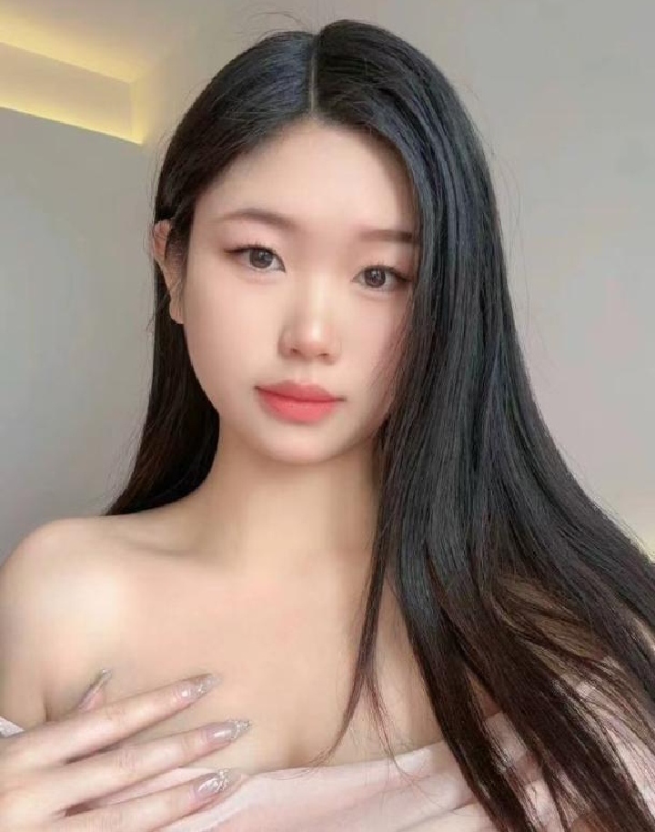 坂田圆润诱人迷妹可梦