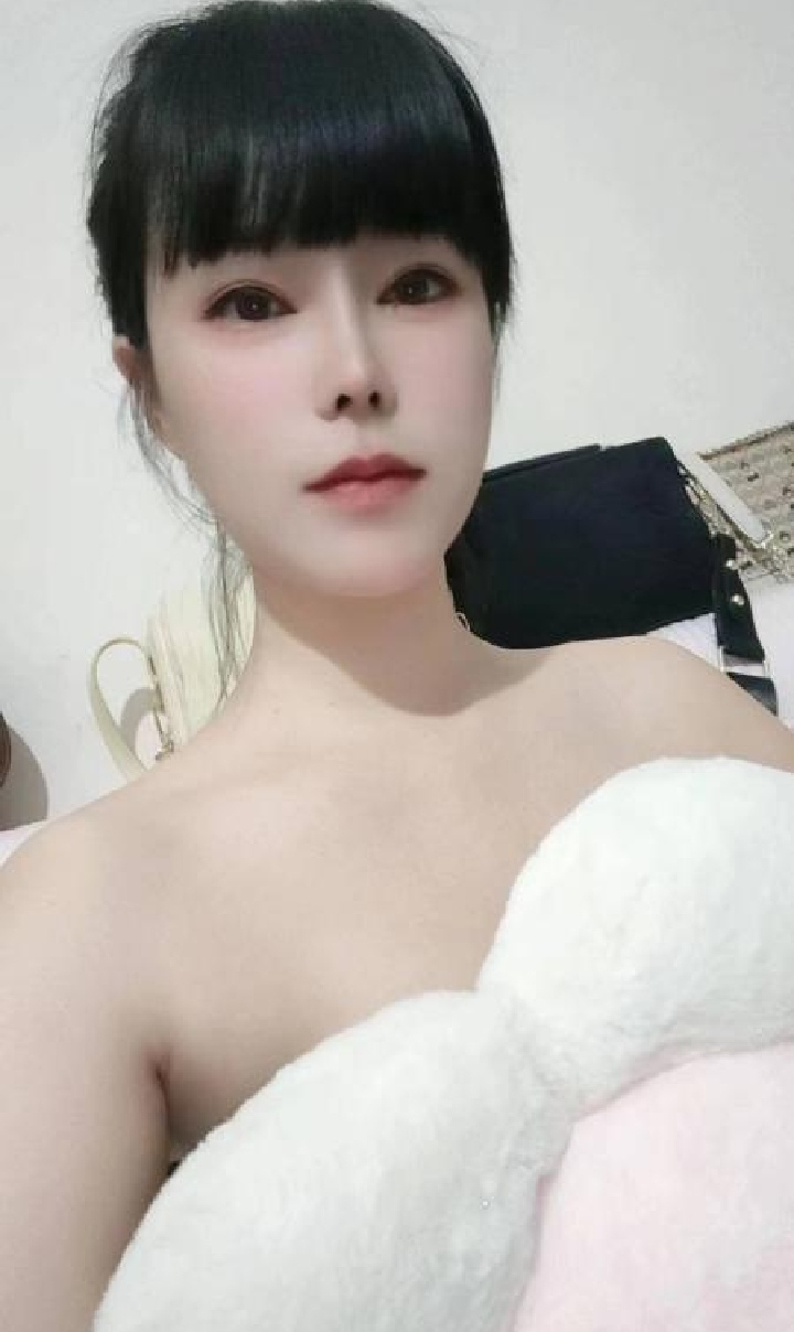 火辣风情服务系妹子