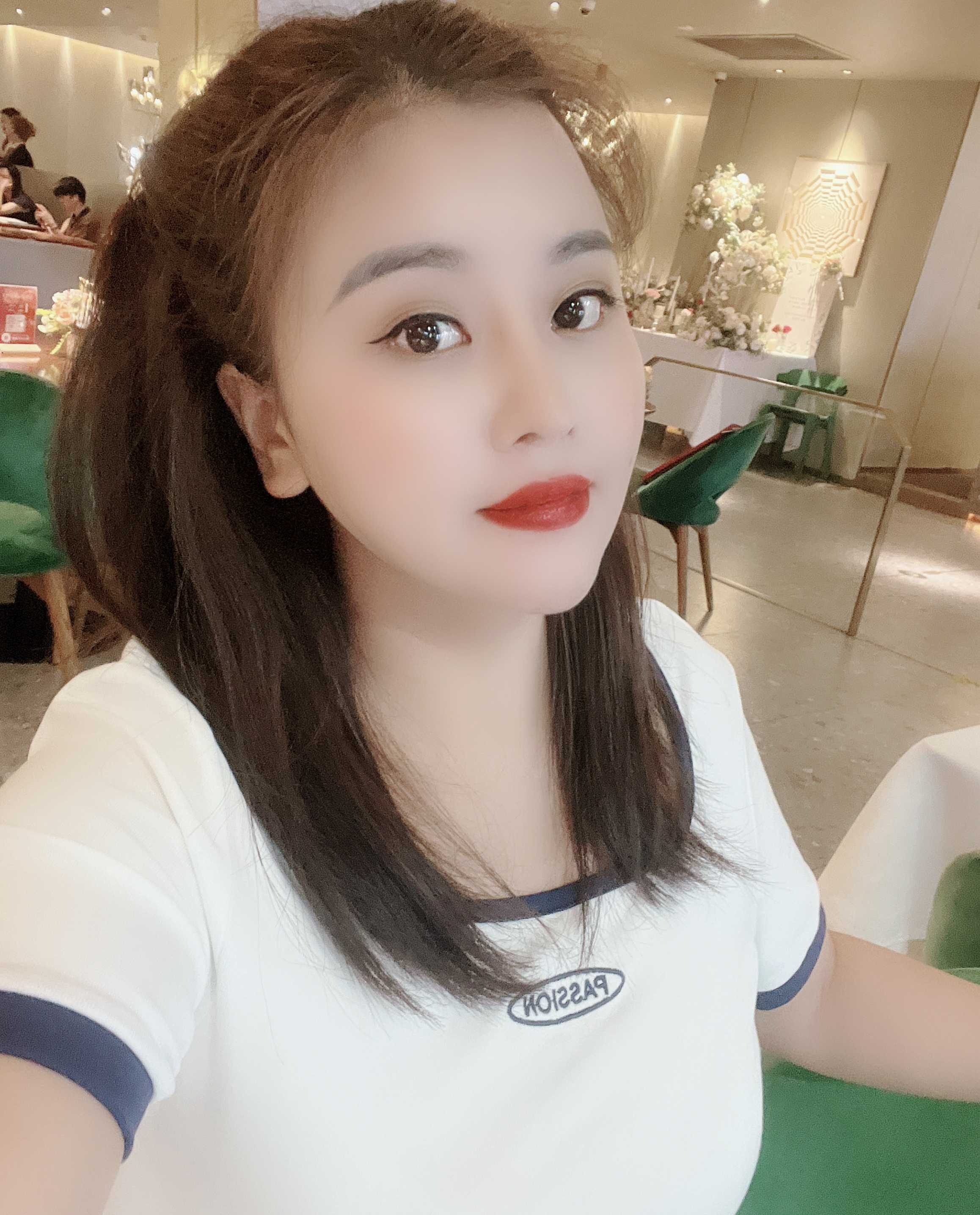 龙华区白嫩圆润花花