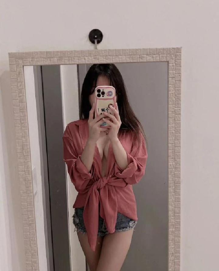 南山大波气质美妞