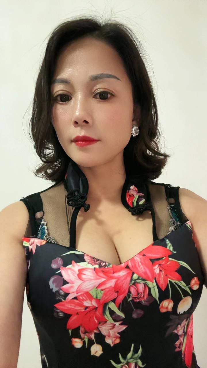 宝安机场固戍大奶少妇