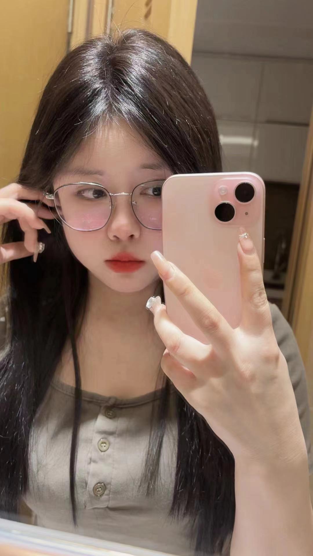 天河清纯小姐姐，身材很棒