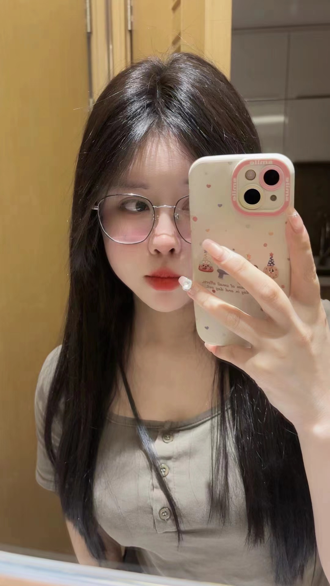 天河清纯小姐姐，身材很棒