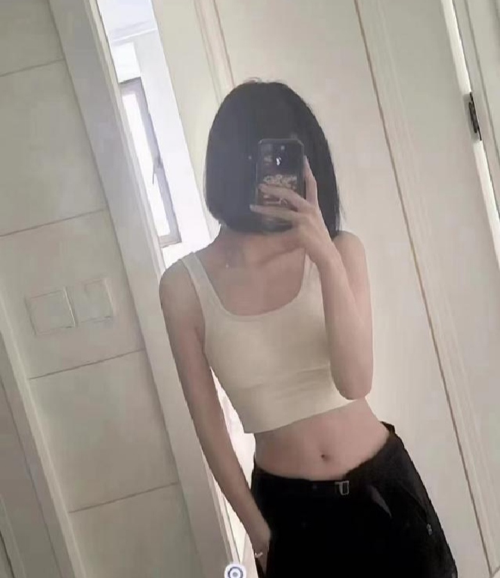 河西宾水里短发御姐