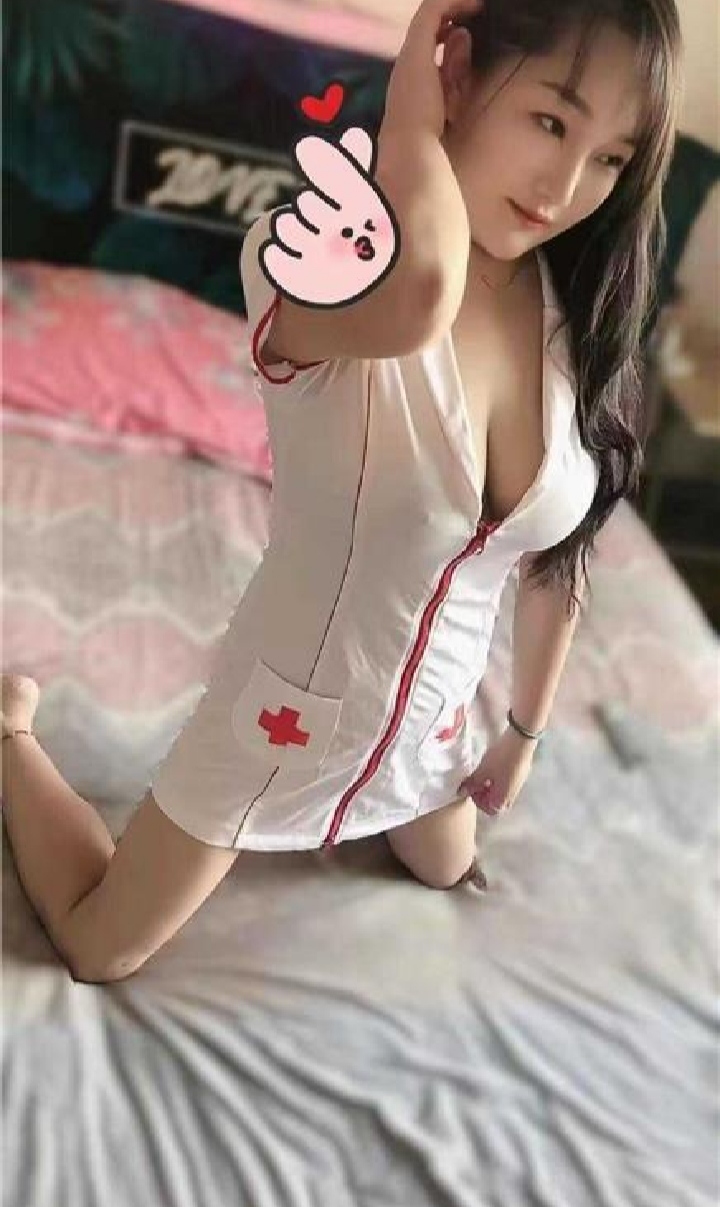 制服角色扮演大奶芯芯