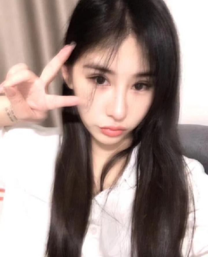 天河区东站气质诱人美妞