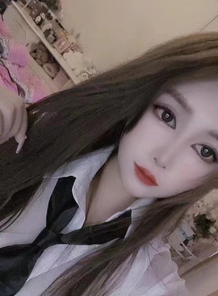 海洲白嫩大长腿小姐姐