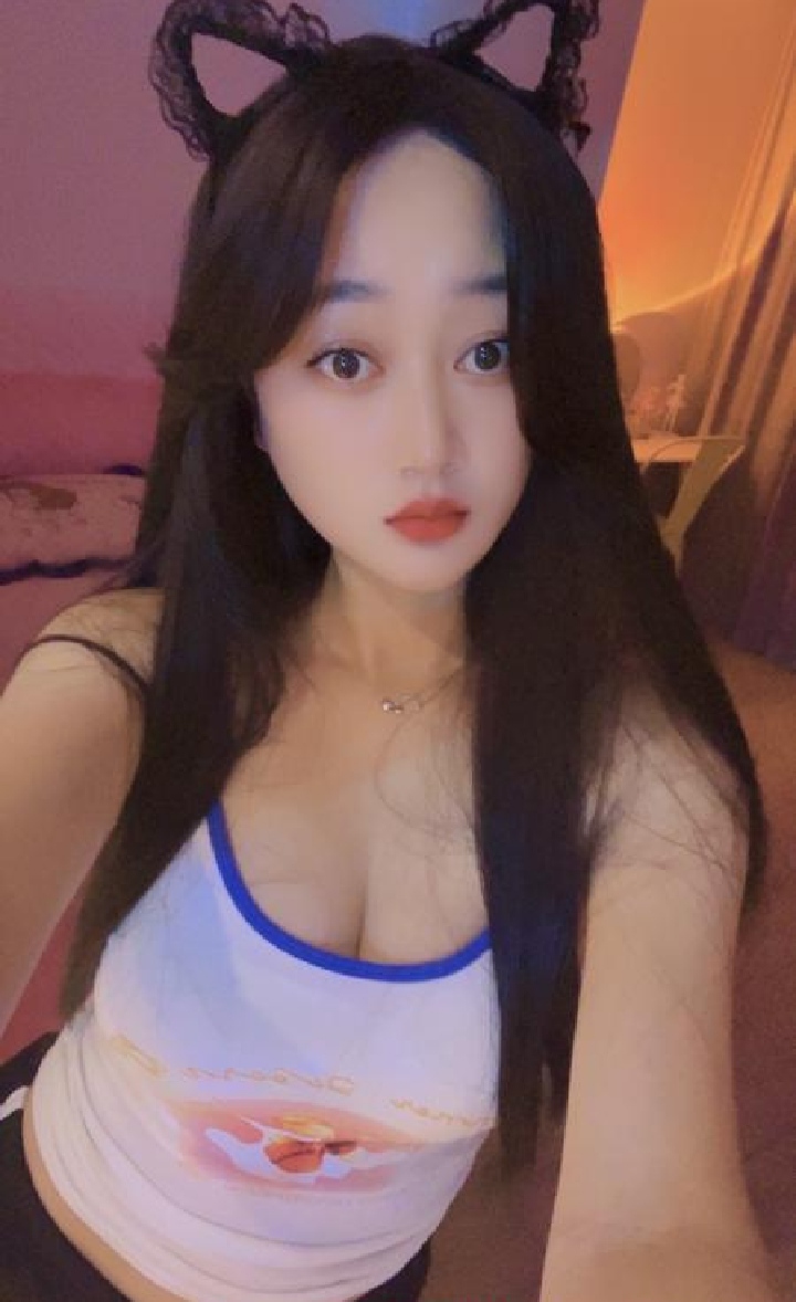 龙华火辣诱人苏曼