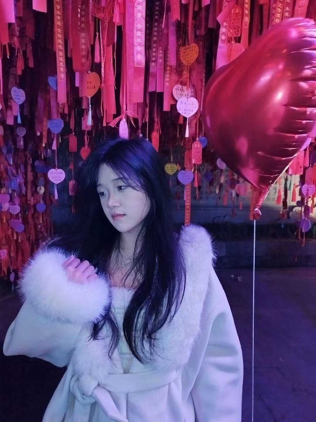 历城区纯欲系小姐姐