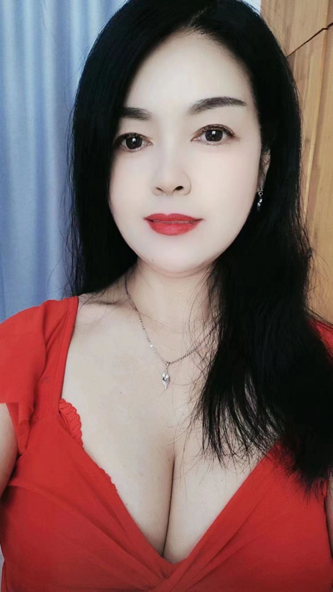 杨浦区风韵大奶少妇