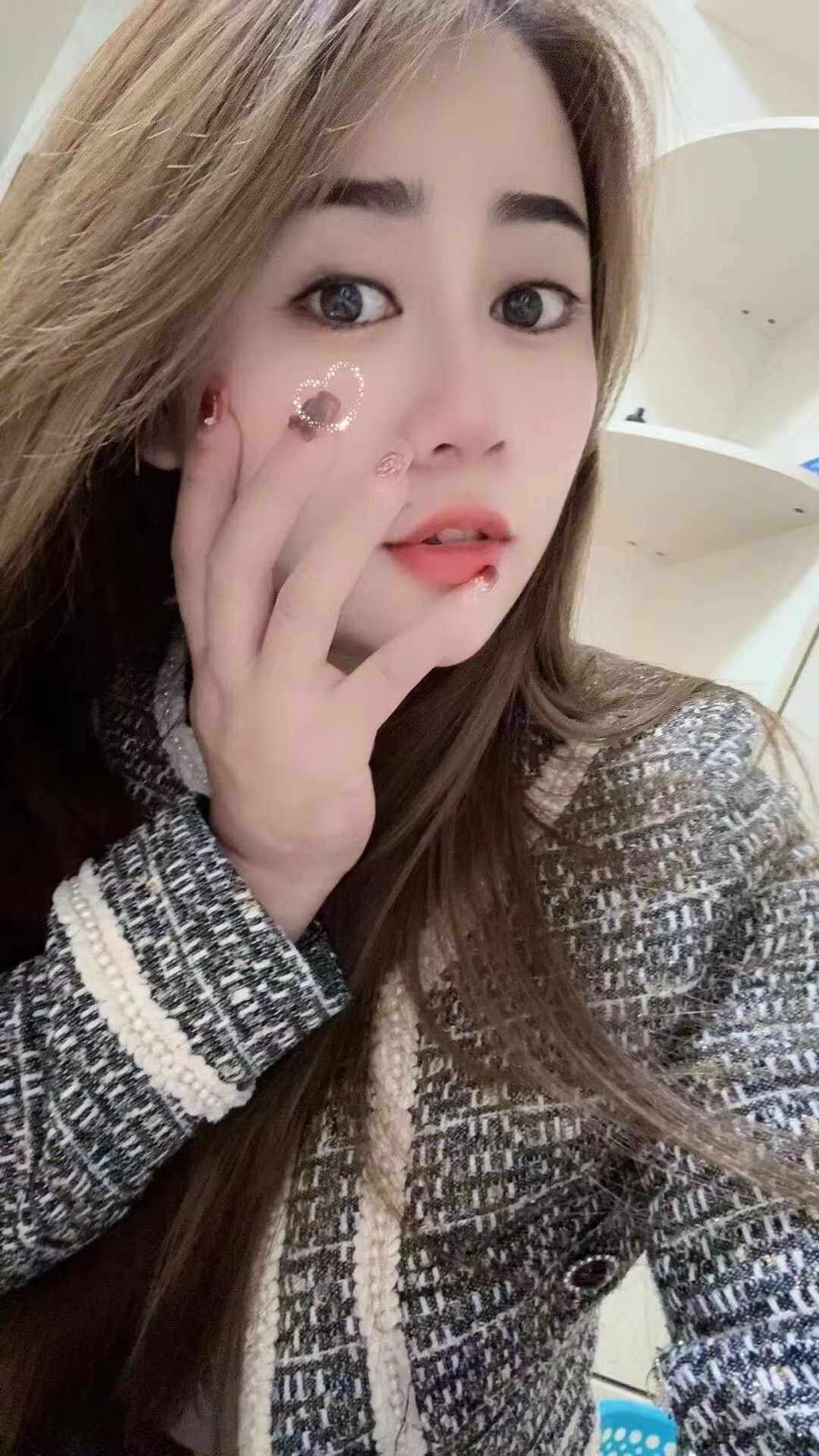 宝安区肉感甜妹婷婷