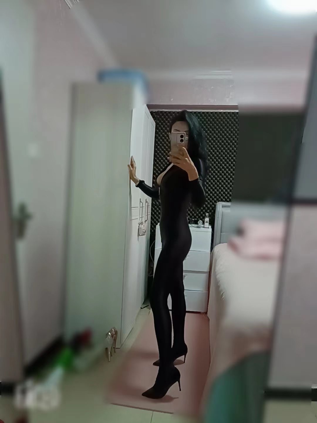 丰台魅惑眼镜少妇冰冰