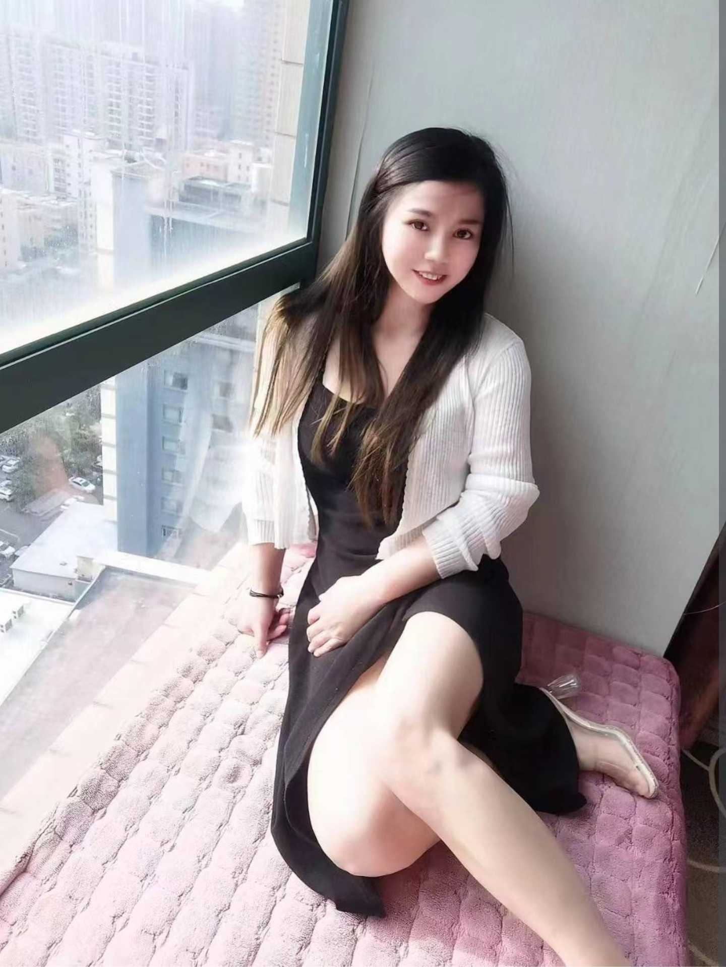 长龙圆润肉感小姐姐婉婉