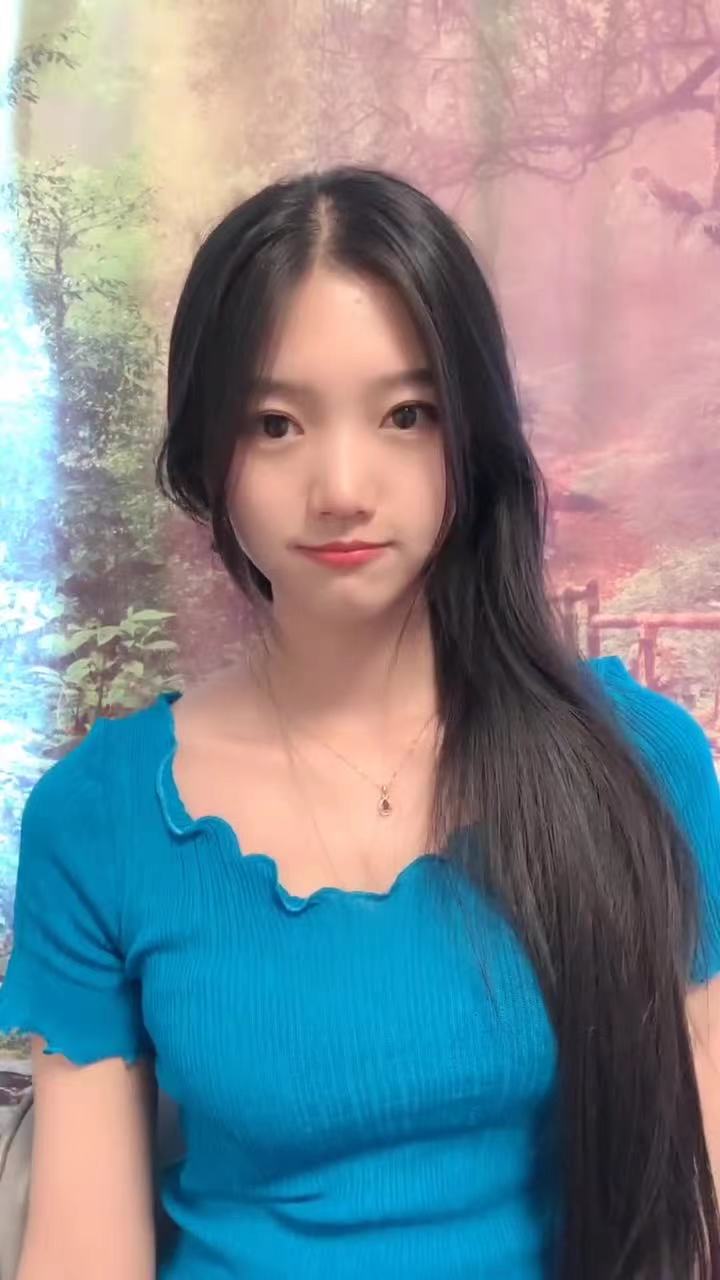 西湖区清新迷人甜妹小小