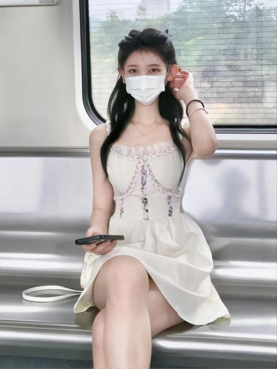 白云甜美姐妹花抓龙筋