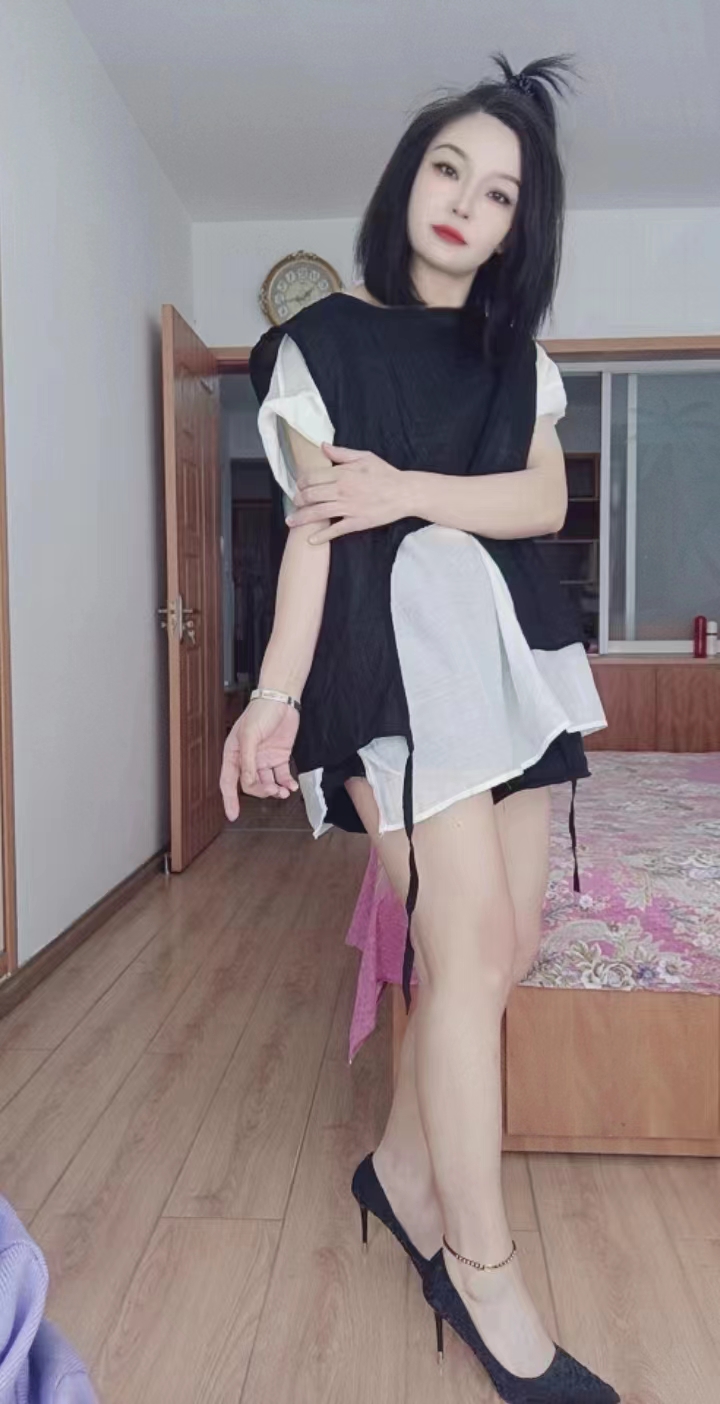 福山区美艳情趣少妇