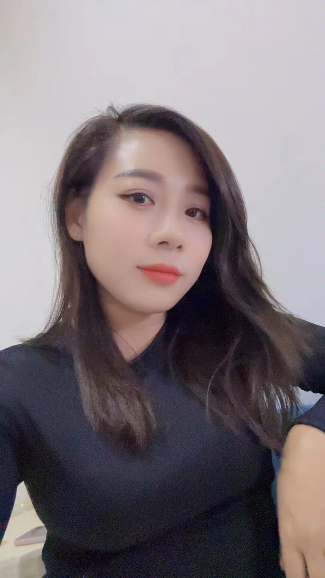 罗湖区惹火少妇小兰