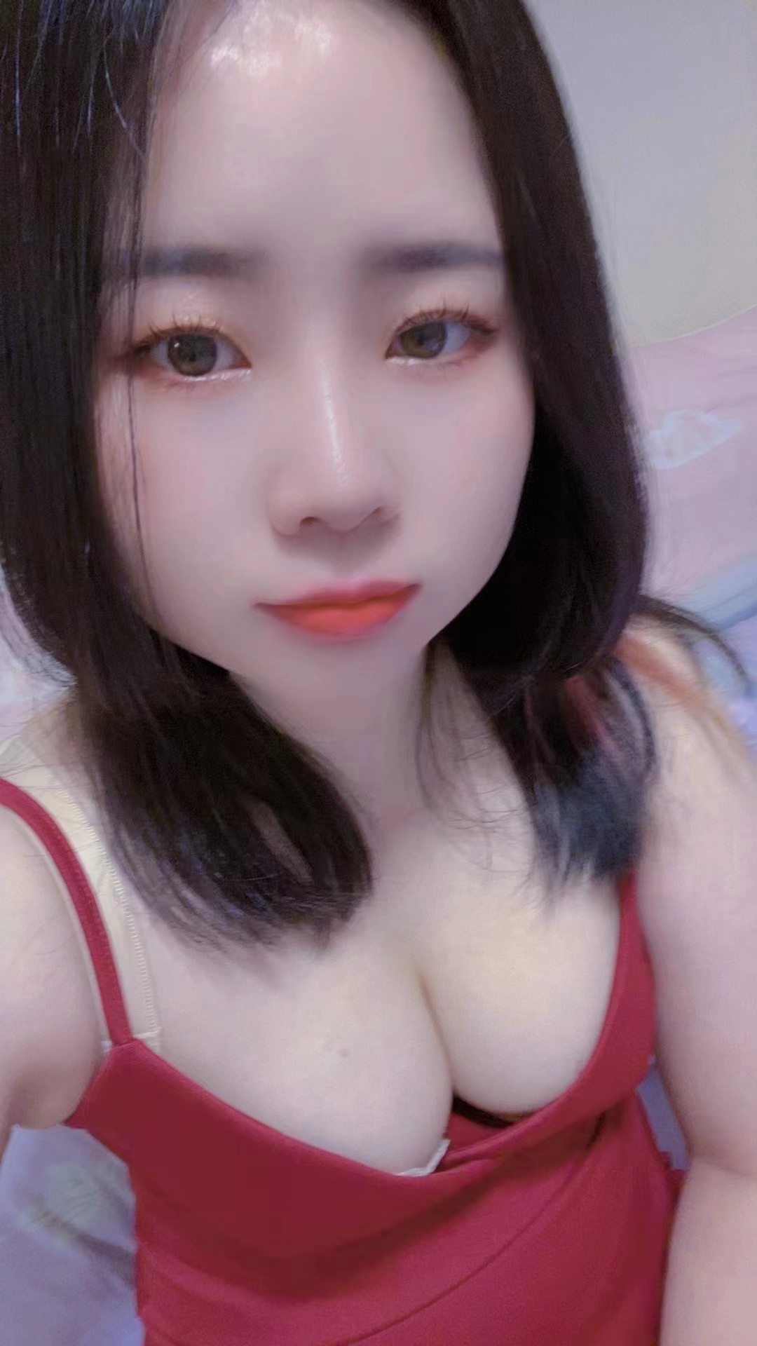 姑苏白嫩丰满中项小果儿