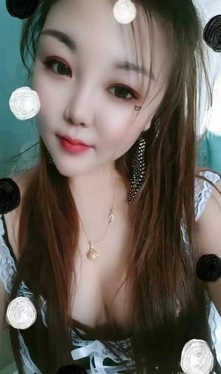 江宁性感大胸妹子