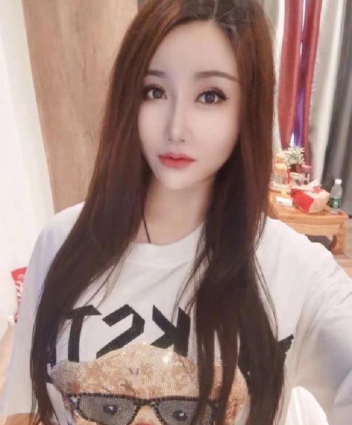 大波美妞服务系冰冰