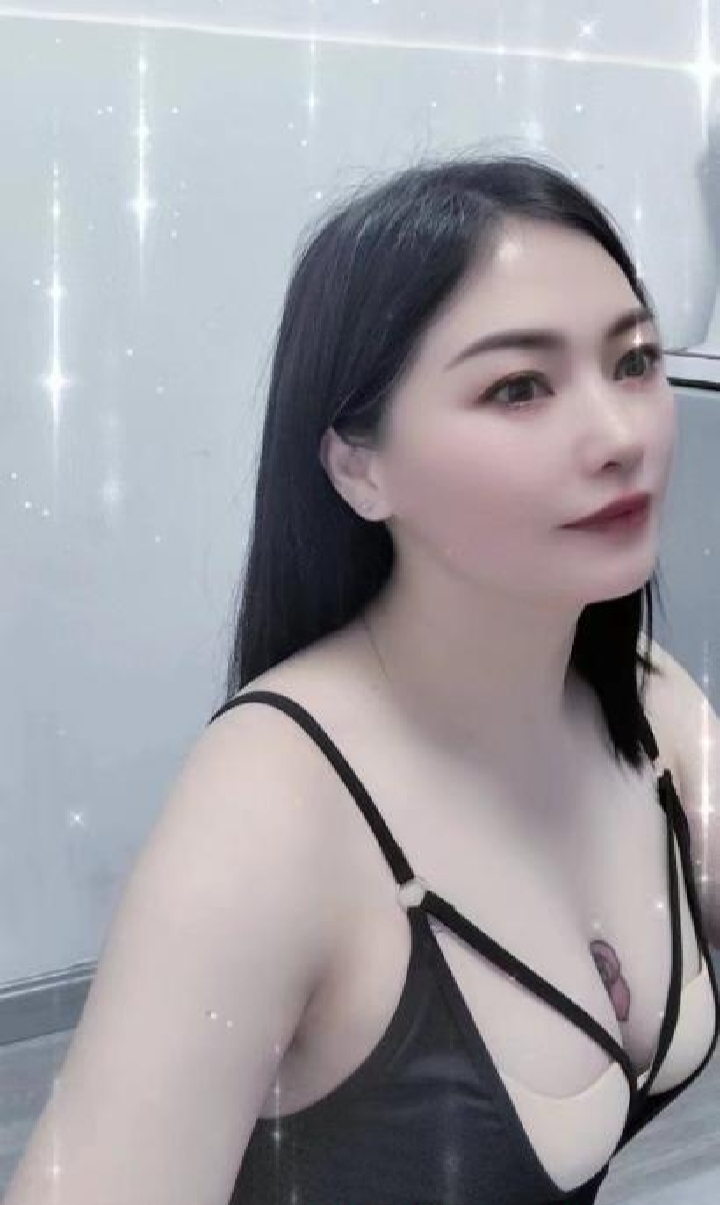 宝安三通丰满少妇婷婷