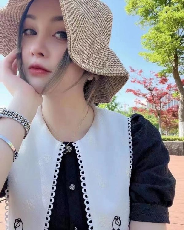 新街口滑嫩少妇糖糖