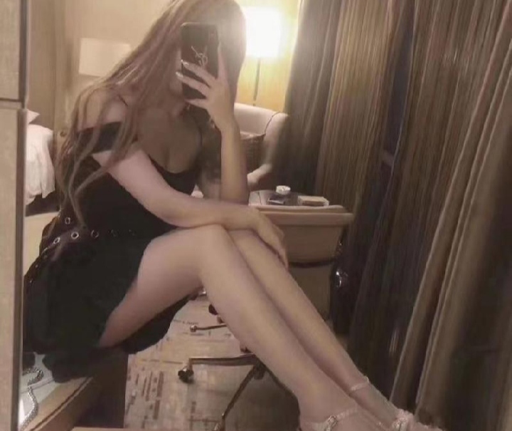 蜀山情趣制服小甜妹