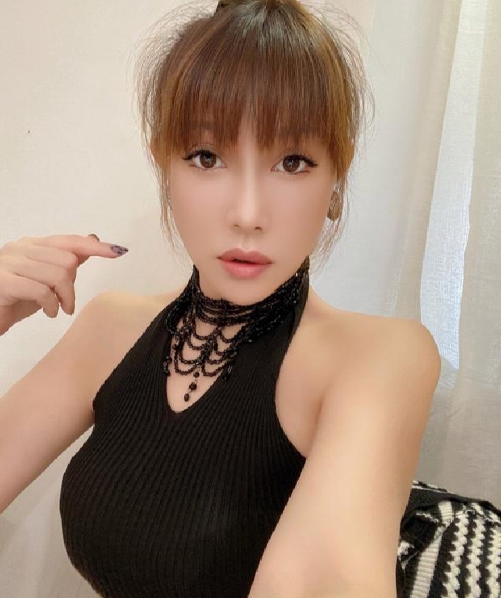 越秀惹火诱人丹妮姐姐