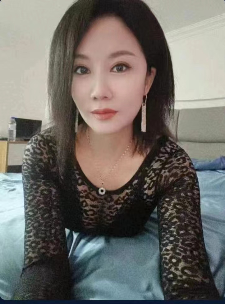 绿园区热辣少妇莹莹