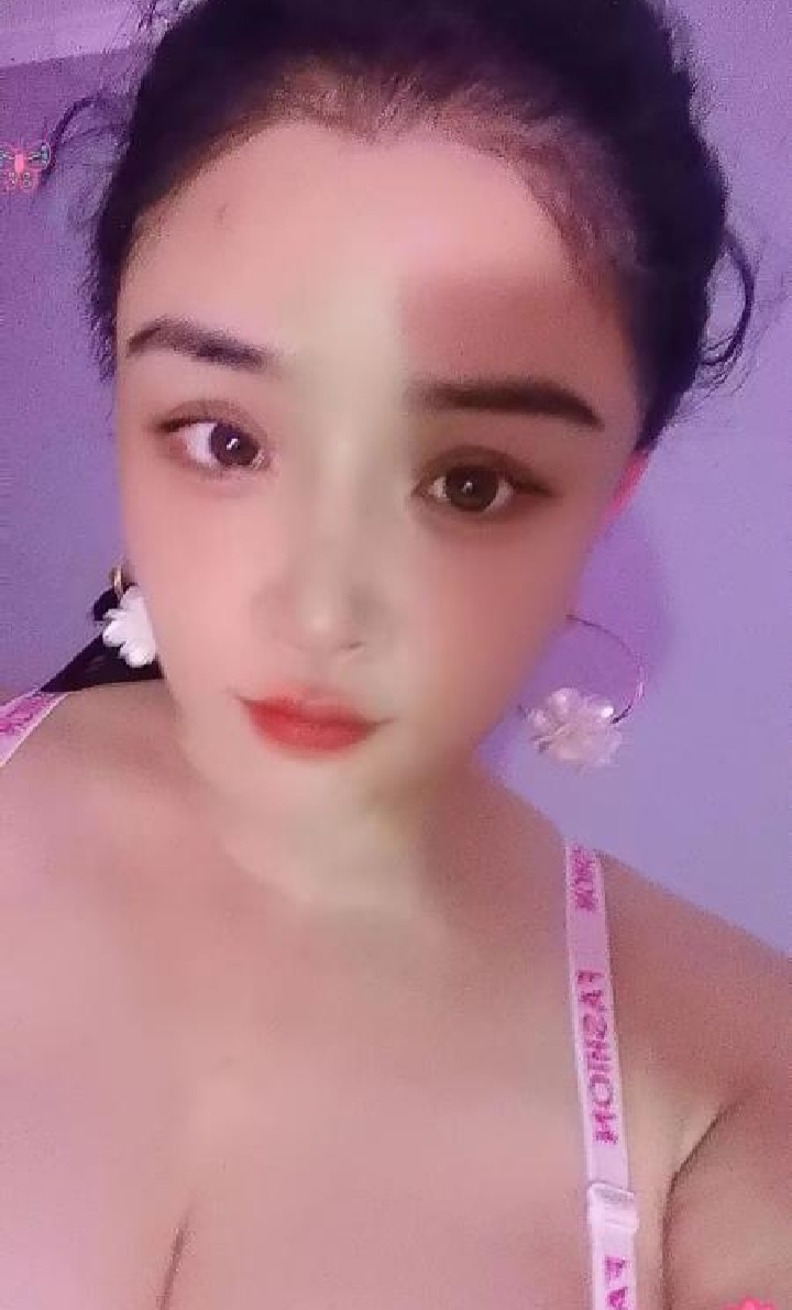 雁塔区巨乳小姐姐lisa
