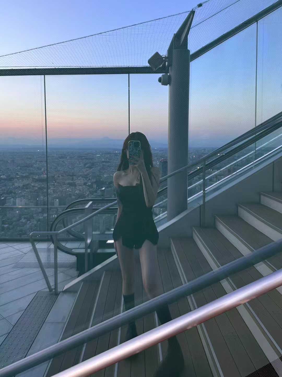 颜值控身材控的兄弟可以直接冲了