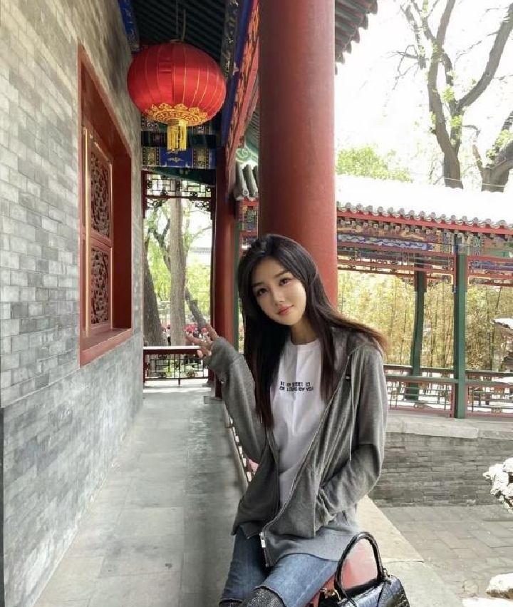 罗湖兼职美眉小猫咪