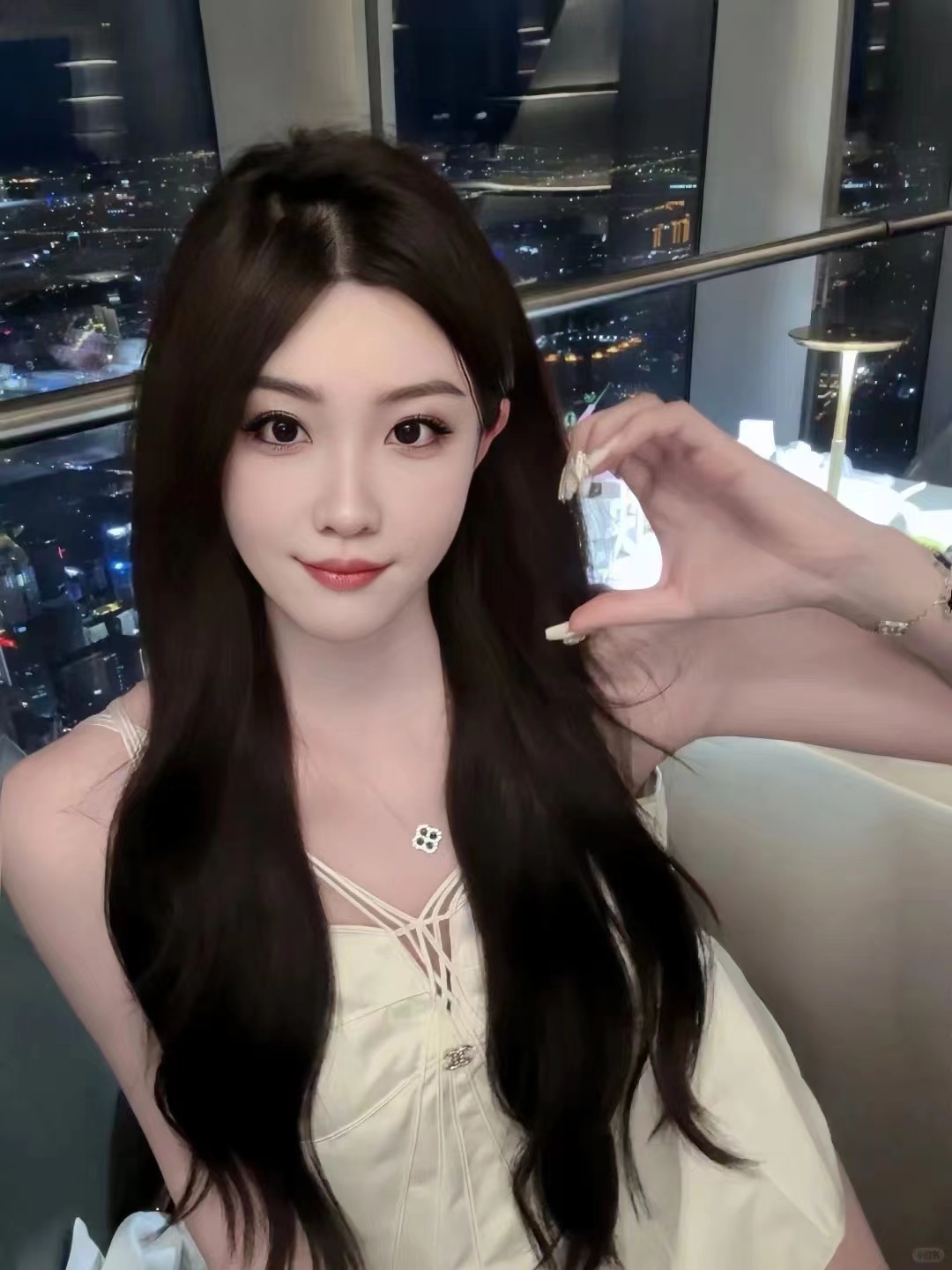 杭州东站附近漂亮嫩妹