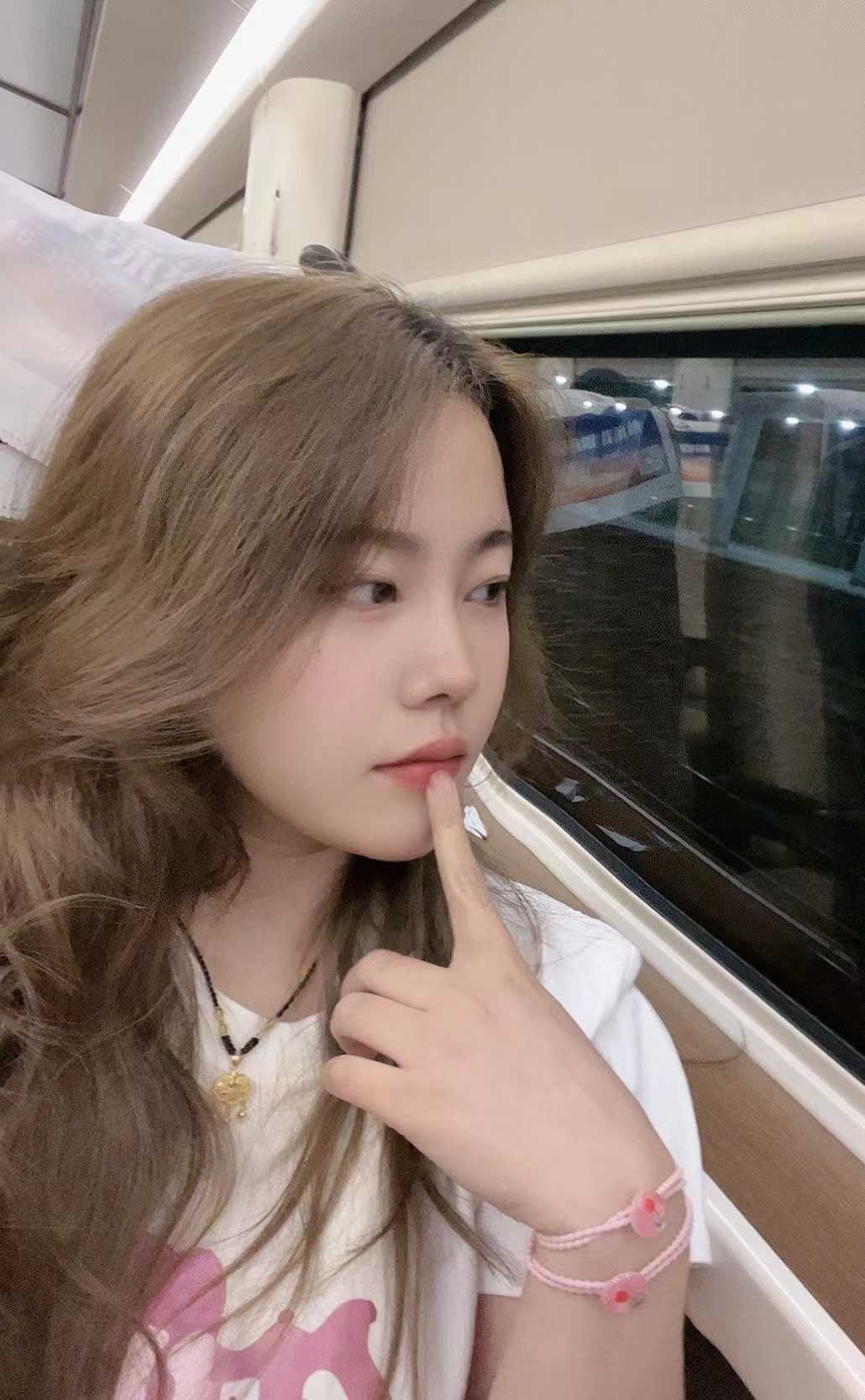 闲人勿扰，真心诚意的架，好朋友也有