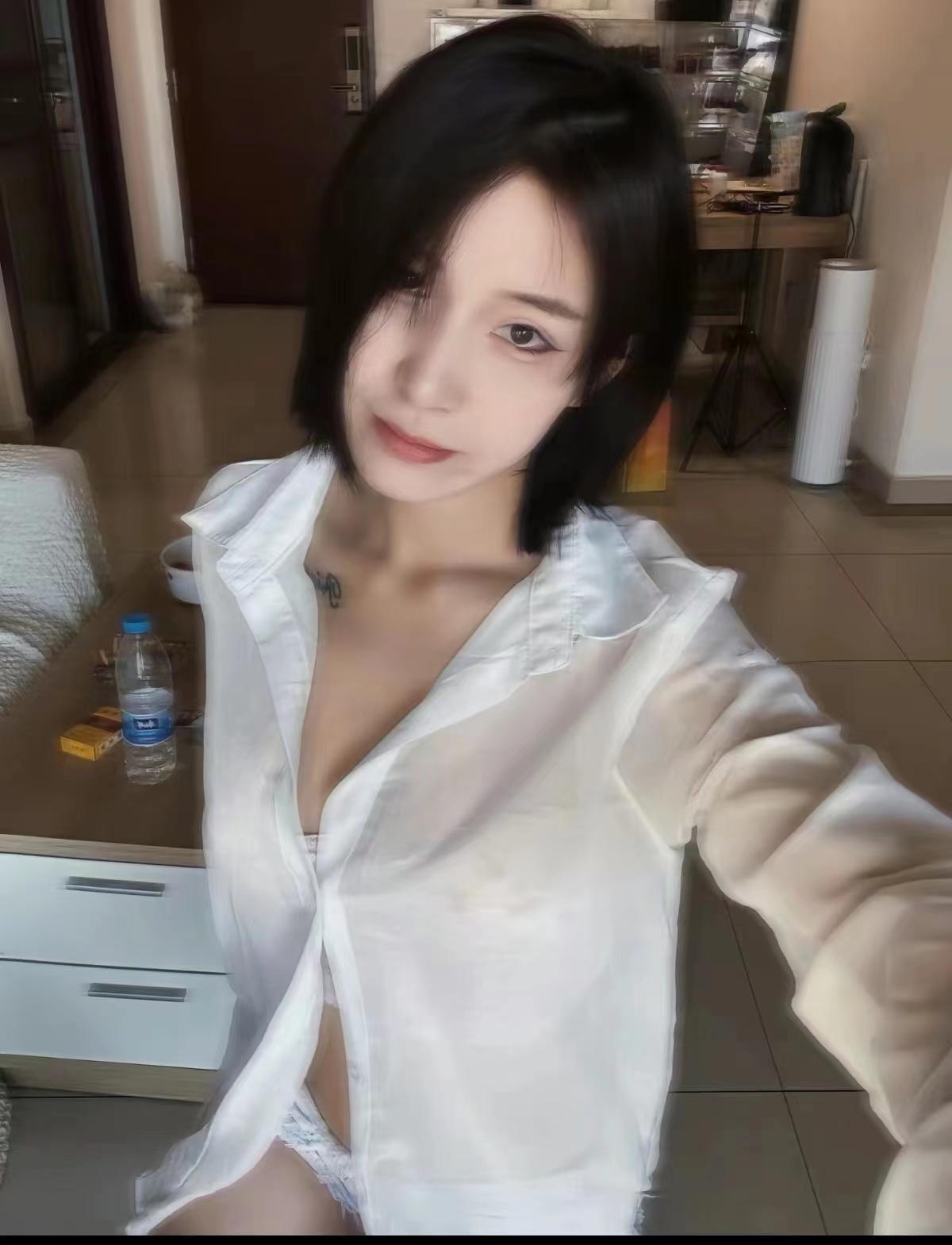 大胸很柔软，爽爆的一次体验