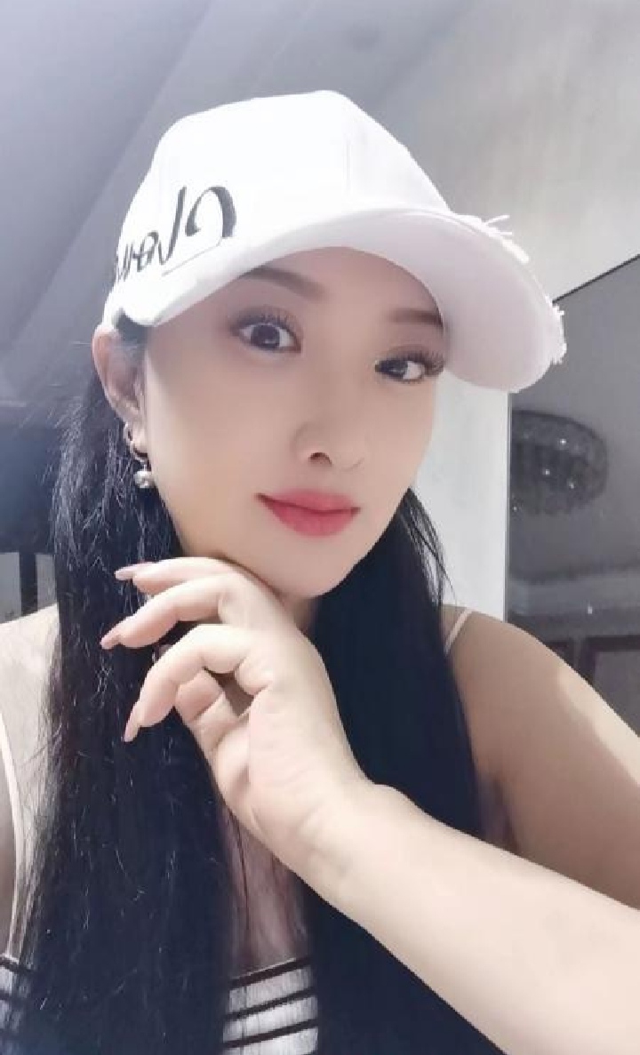 龙华大奶御姐珠珠