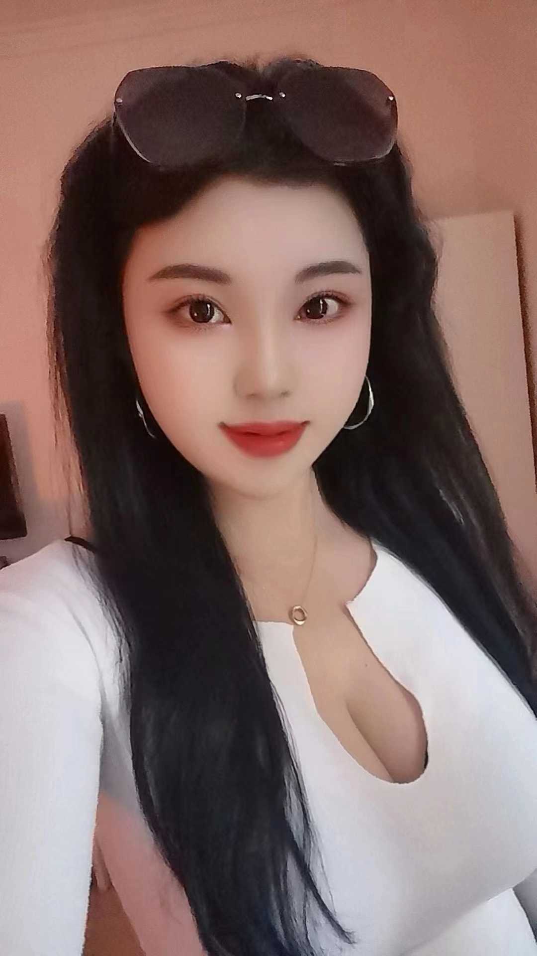 杨浦丰润辣妹菲菲