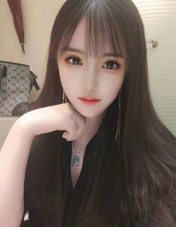 电子城勾人少妇春儿