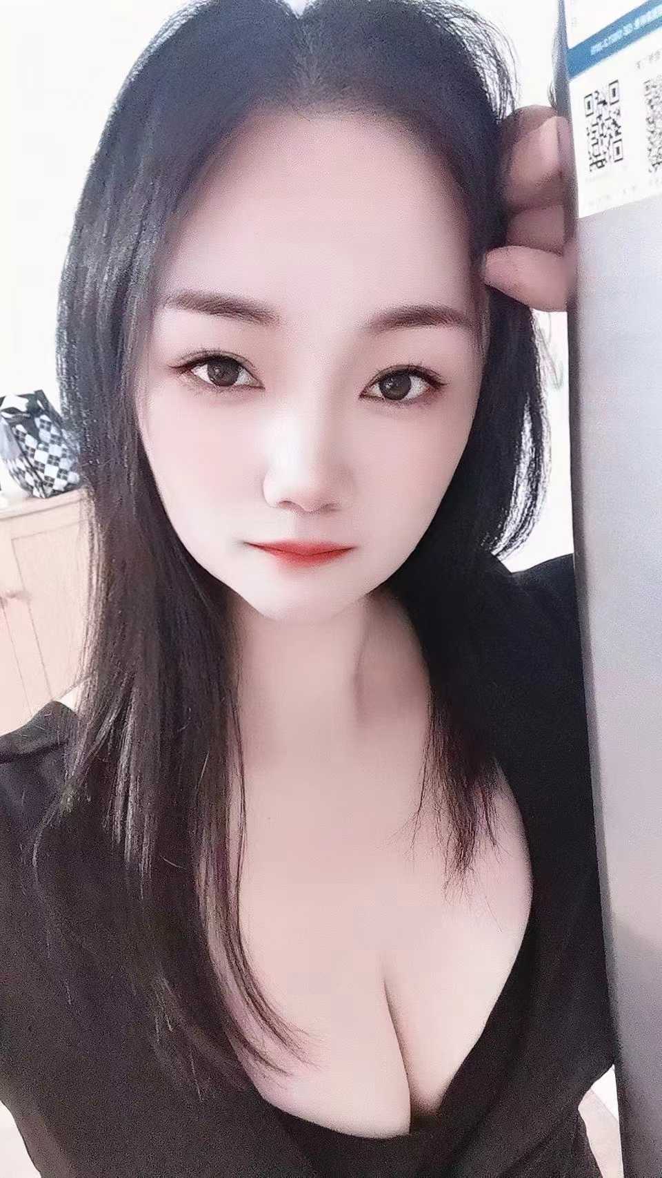 十里河丰满白嫩小姐姐文雯