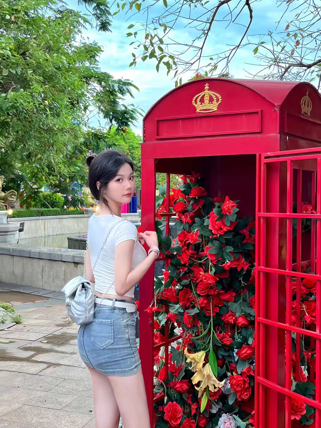 南山区性感尤物大美人