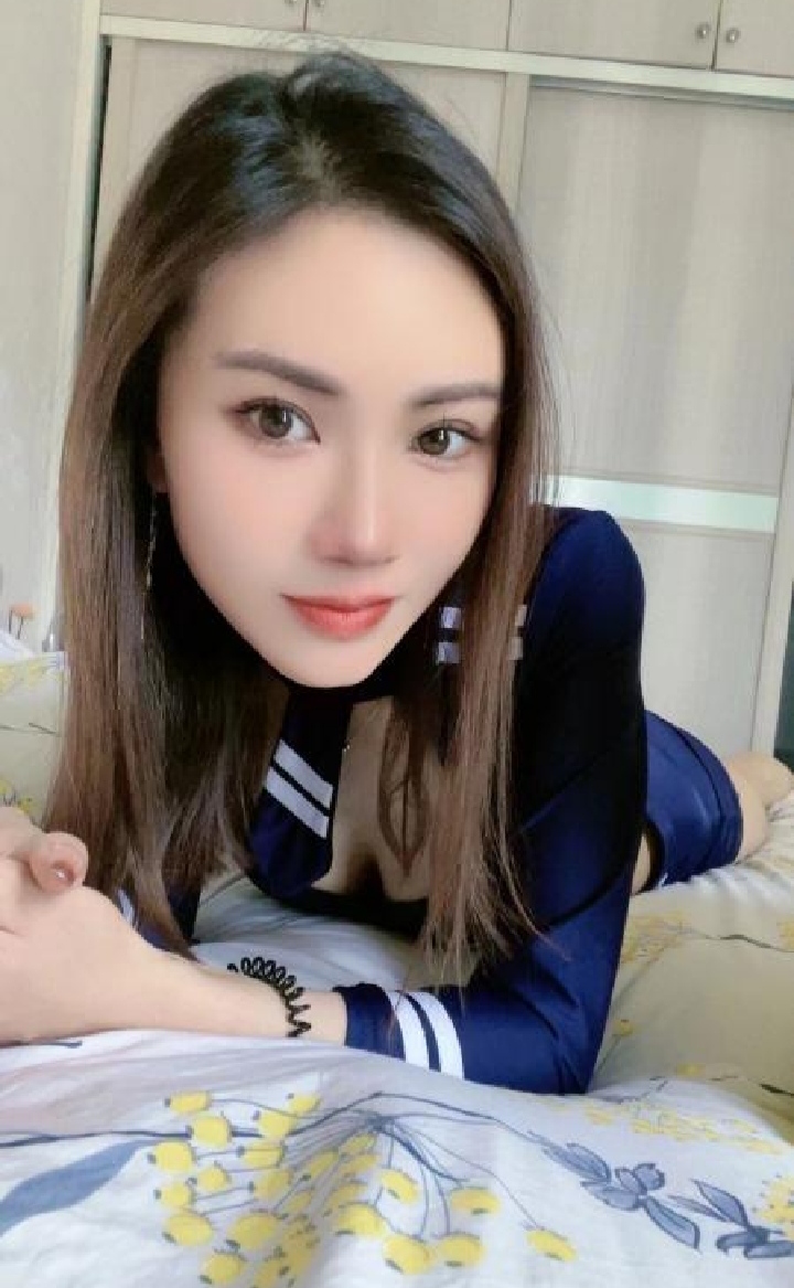 天心DLQT少妇琳儿