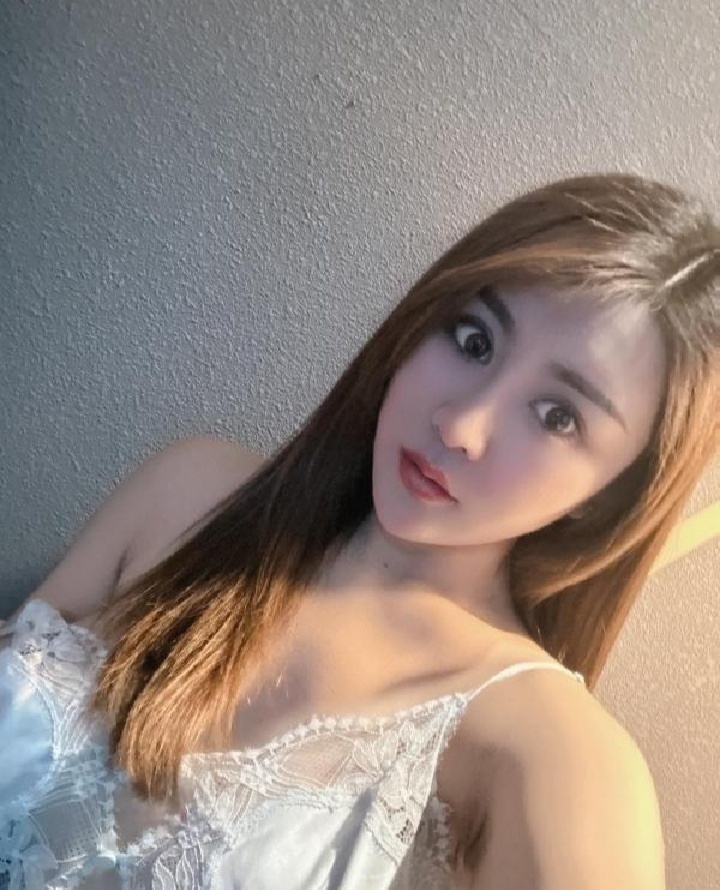 沈河情趣内衣撩人朵朵