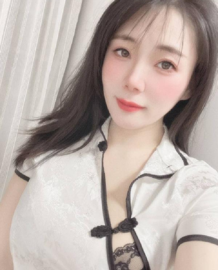 河西大胸火辣美妞