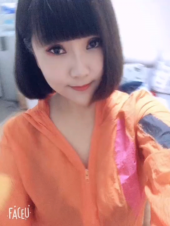 小妹自己干的特别好